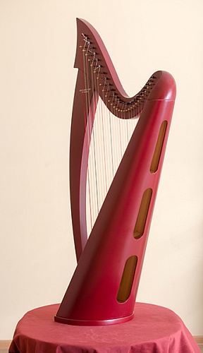 M005 MIRA  28 ,   - , Resonance Harps